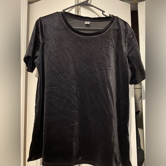 Old navy velvet shirts (3) - Picture 2 of 3